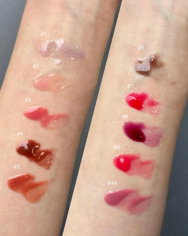 YSL ラブシャイン グロスプランパーを全色スウォッチ