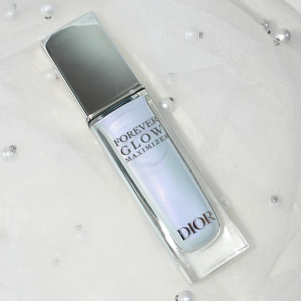 ディオールスキン フォーエヴァー グロウ マキシマイザー 100 シュガーアイシング ハイライト 新作