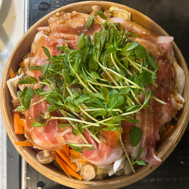 食べて痩せる！栄養満点ダイエットせいろ蒸しレシピ4選♡野菜たっぷり蒸しラーメン