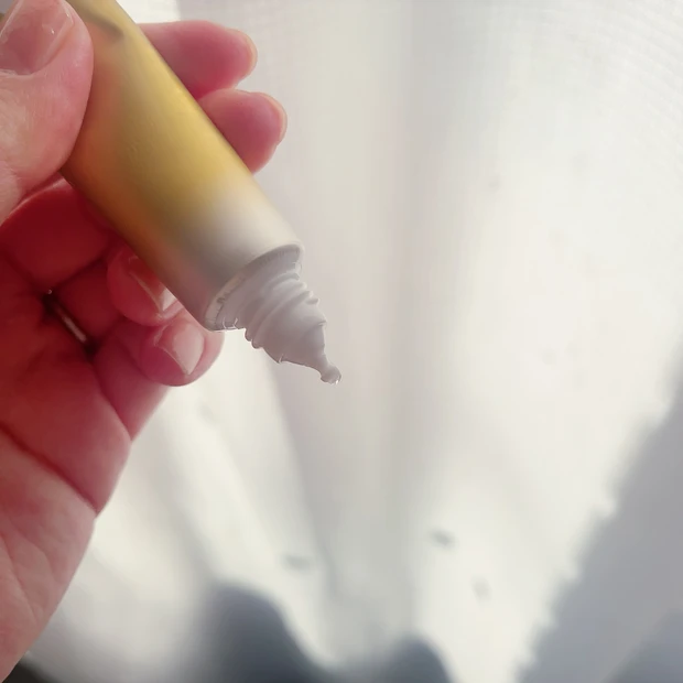 【効き目にこだわったビタミンCをコンセプトに】お手頃なのに使いやすい♪さまざまな肌トラブルケアにオススメのメラノCCをご紹介(^^)/_3_1