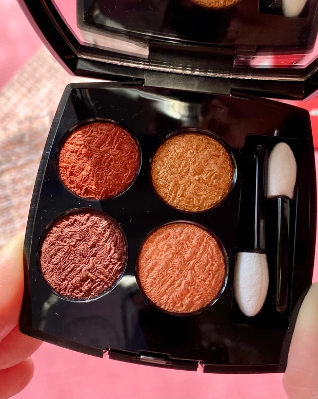 バズリ中!CHANEL アイシャドウ【レ キャトル オンブル ツイード】4種を体験!CHANEL BEAUTY HOUSE AT TOKYO 体験型イベントをレポ_9_1