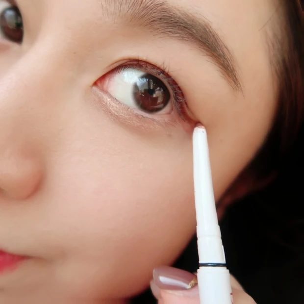 【本日4/15発売】“ふわとろ”質感がクセになる⁉︎『D-UP エアクリームペンシル』をご紹介します。_5_2