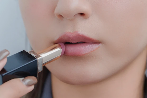 マキア　山本舞香のBeauty Script　みちょぱ　池田美優　秋メイク　ボリュームまつ毛　オーバーリップ　HOR TO リップ