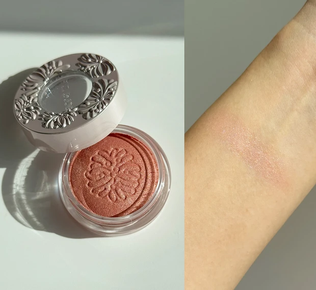 イエベ春 おすすめ アイシャドウ スウォッチ ポール＆ジョー