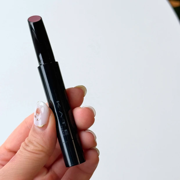 KATE リップモンスター ツヤバース G04 スパイダーリリー調香師