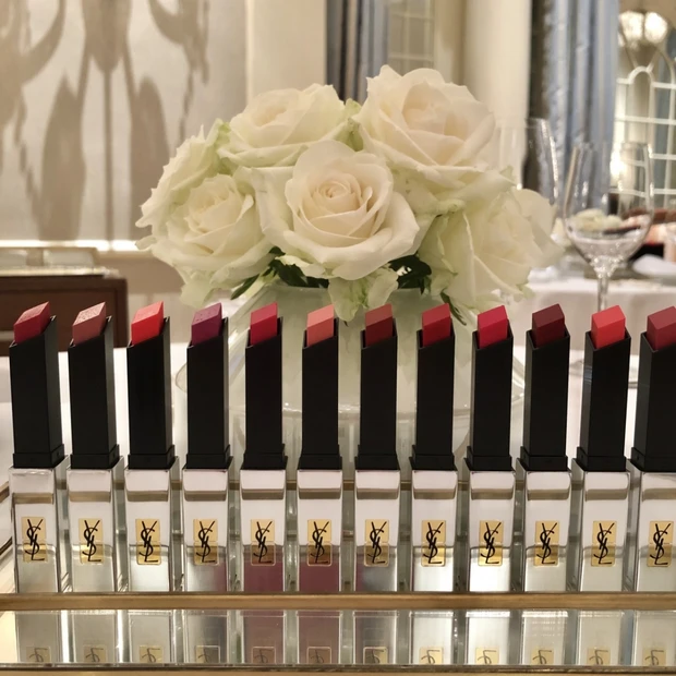 今日からweb先行発売YSLの透け感マットリップ 秋の注目新製品④