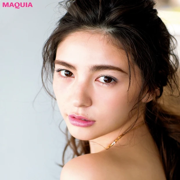 ビューティモデル スミス楓さんの美容ファーストな生き方とは？