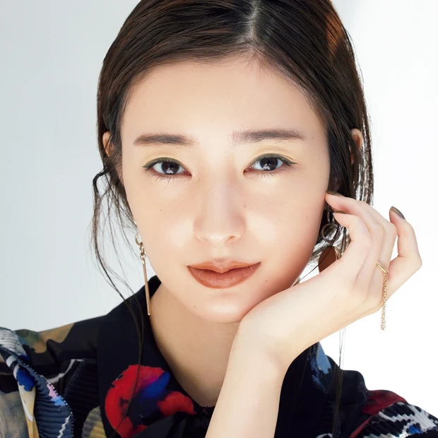 カーキメイクでこなれ感が上昇！ 深まる秋に映える大人なカーキの選び方