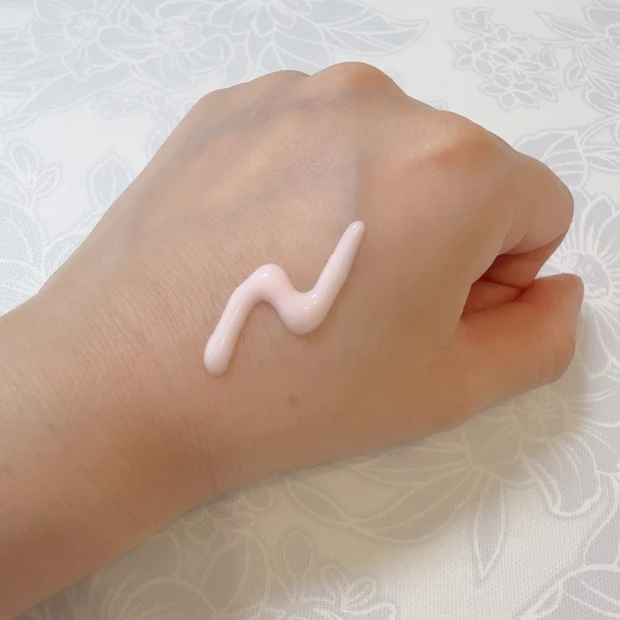 カネボウ ヴェイル オブ デイのテクスチャー①