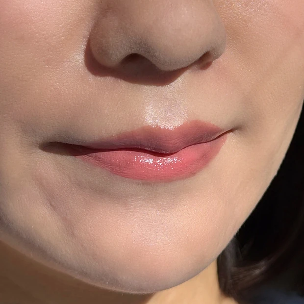 CEZANNE セザンヌ ラスティンググロスリップN 201ピンクロゼ 仕上がり