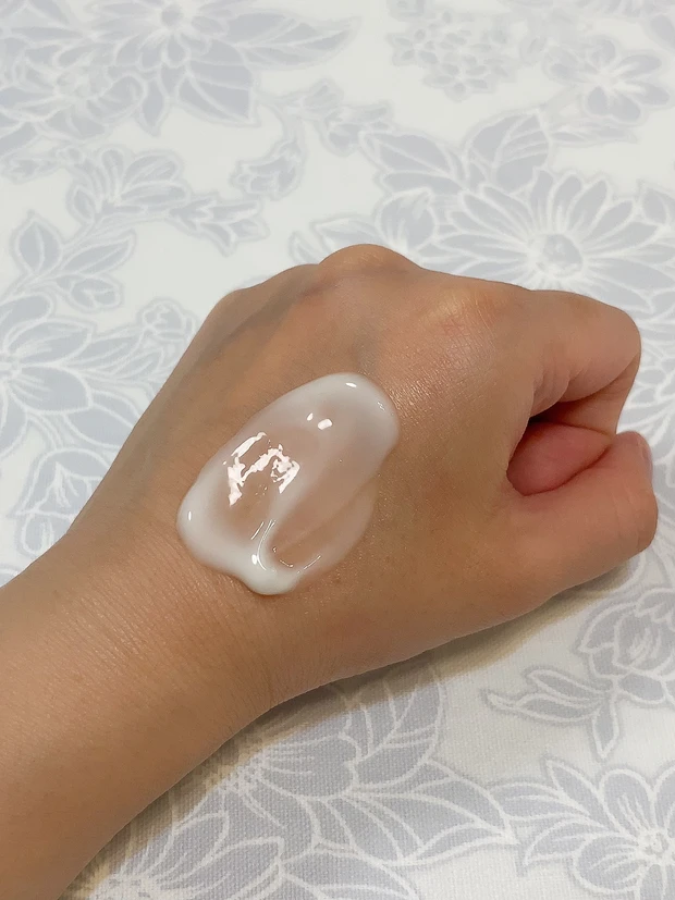 ザ 薬用バイタルバリアウォッシュのスウォッチ②