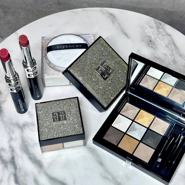 【GIVENCHY ホリデーコレクション2025】ブルベ冬が徹底レビュー｜アイシャドウ・リップ・パウダー全色スウォッチ