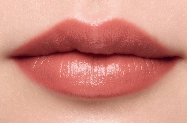 ジバンシイ　ルージュ・ジバンシイ・ベルベット・マット N04をブルベがスウォッチ