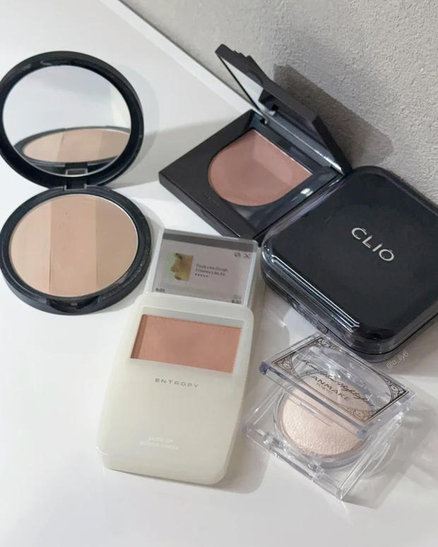 2025 2026 モカムース メイク ブラウン 秋 冬 イエベ 韓国 コスメ プチプラ リップ アイシャドウ