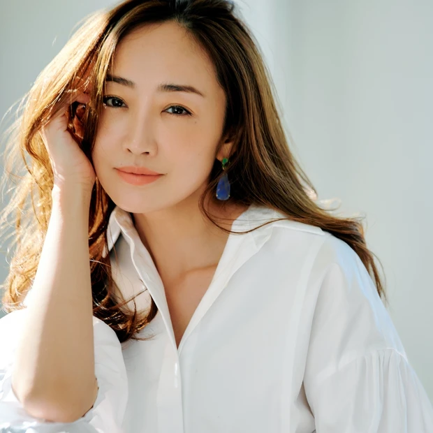 神崎 恵さんがALLセレクト！ 人生が変わった運命のコスメ7品