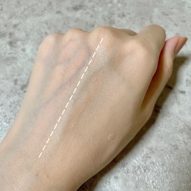 リキッド ファンデーション 10 ライトオークル