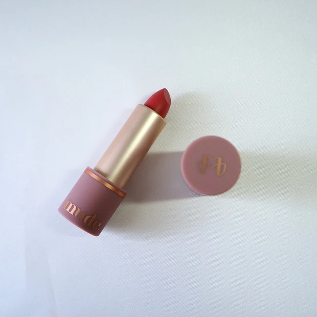 mude.(ミュード)インスパイアマットリップ