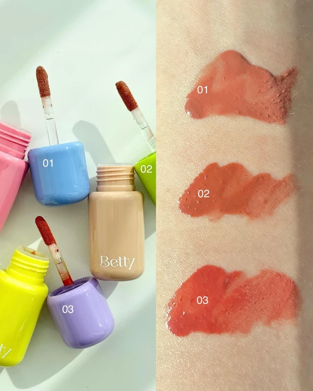 Betty ディアモーメントリップ