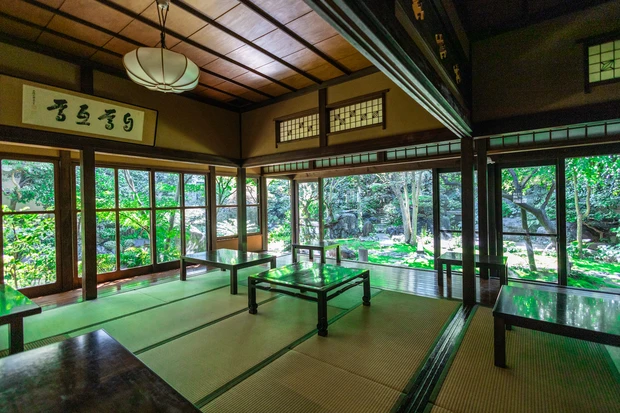 ひとリート　前野原温泉 さやの湯処　食事処