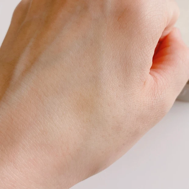 【デュオ】薬用洗顔&薬用クレンジングバームは、洗うたびに肌のバリア機能を高めて、ゆらぎにくい肌へと導きます。_5_2