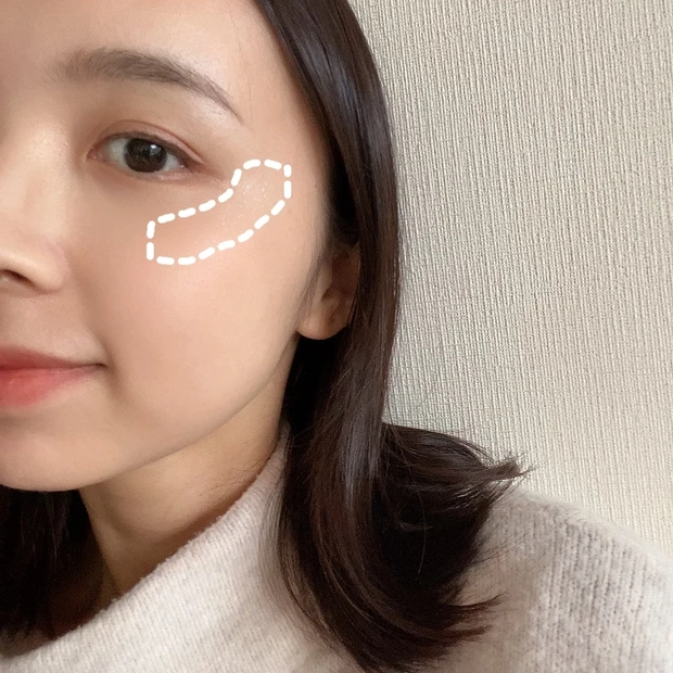 【MAQUIAインフルエンサーのオッス！推しコス】頬にのせるとキラっときらめく！_3_3