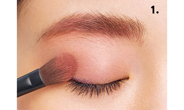 【秋メイク2024】トレンドカラーを使ったおすすめの秋メイクは？ 秋新色コスメの使い方をレクチャー_27