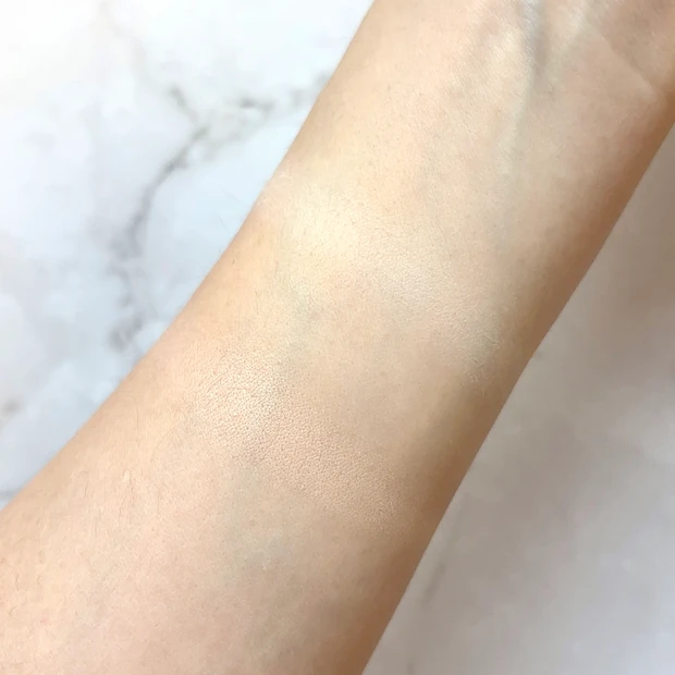 JUDYDOLL(ジュディードール)「ミニメリハリマスターパレット #05N エアリーカバートーン」のスウォッチ