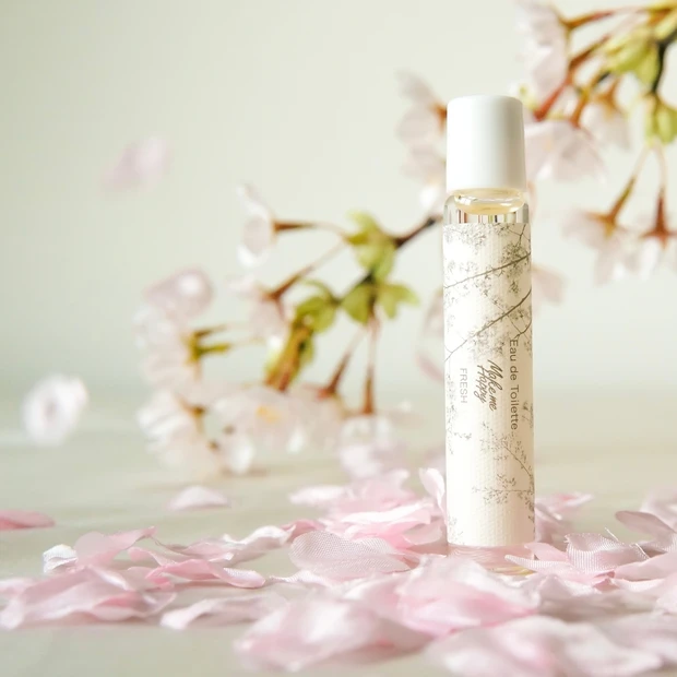 ポケットサイズのプチプラ香水♥ メイクミーハッピーから桜の香り