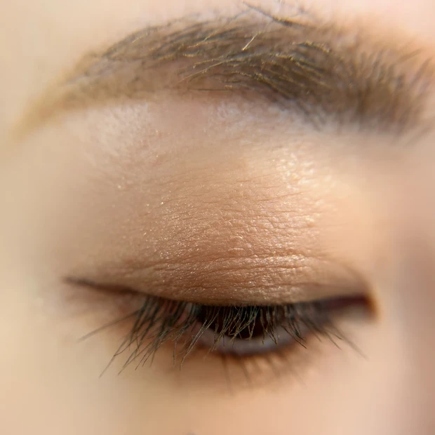 ベターミーアイパレット11 目元スウォッチ