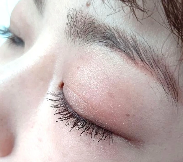 【新作コスメ】奥二重さんにオススメしたい!ディーアップのスルスルなめらか&速乾アイライナー!_5_2