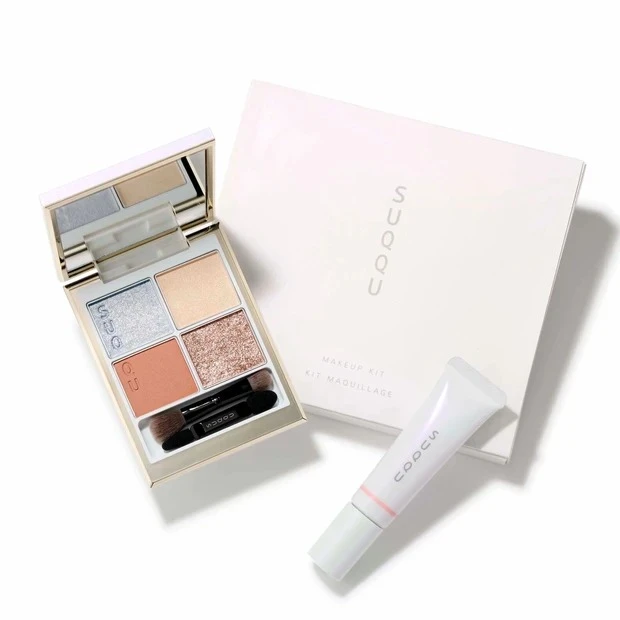 SUQQU アイシャドウのホリデー限定品 メイクアップ キット 光飾