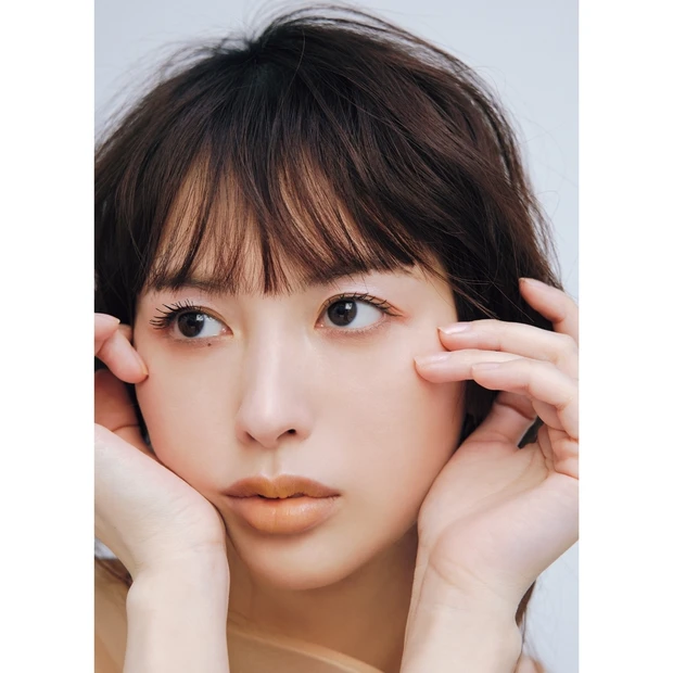 鈴木えみの春メイク計画。ライラック＆ミモザイエローを2色盛り♡