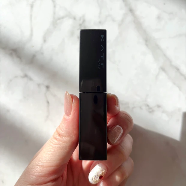 KATE ポッピングシルエットシャドウ イエベ春の30代向けおすすめカラー