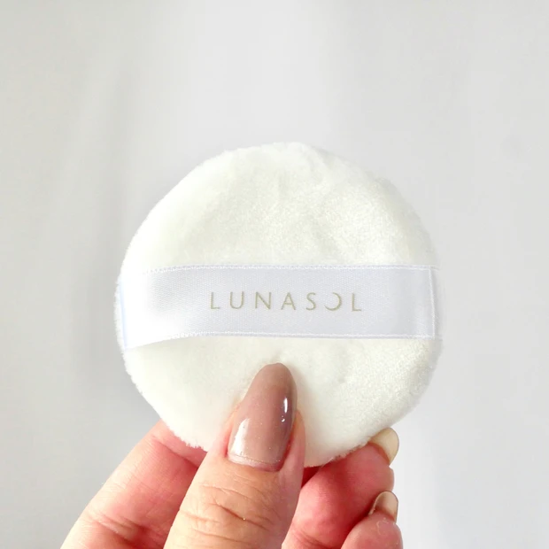 LUNASOL(ルナソル) スムースクリアパウダー パフ ベストコスメ