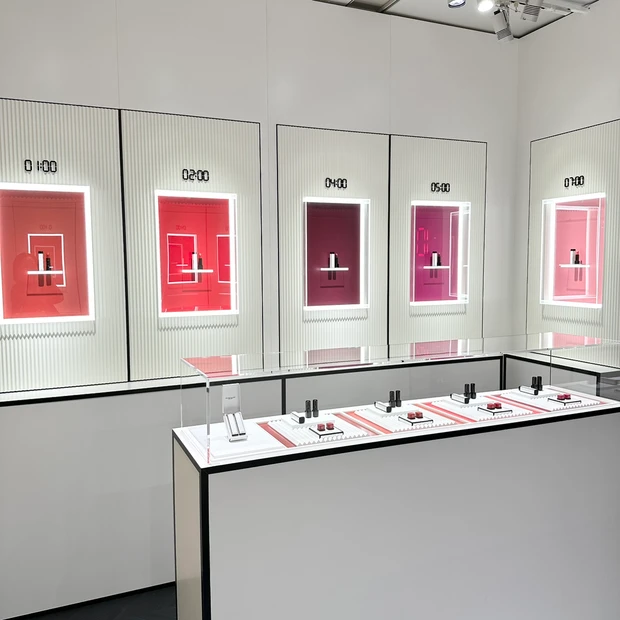 「ルージュ アリュール ヴェルヴェット ニュイ ブランシュ/眠らない夜」入口②