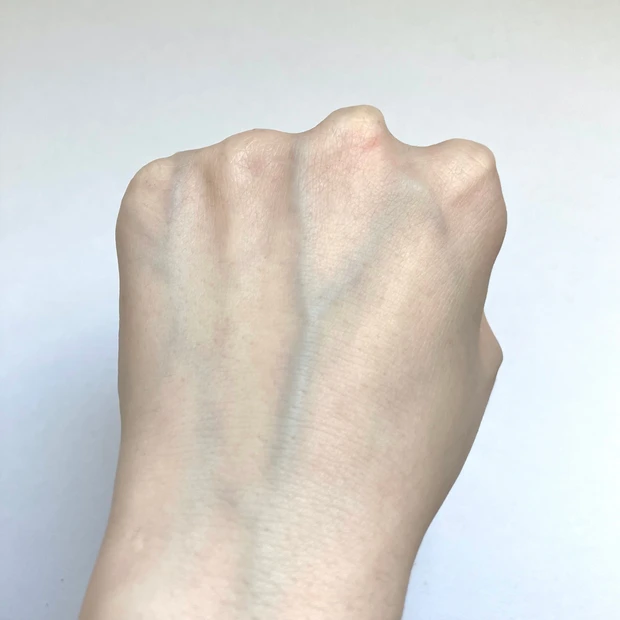 【アディクション】毛穴の凸凹を光でカバー！全顔・部分使い可能な優秀下地【シルキーバームプライマー】_4_1