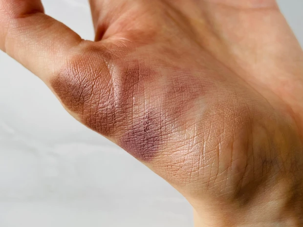 excel(エクセル)の秋の新作をスウォッチ！【スキニーリッチシャドウ・ニュアンスペンシルライナー・スタイリングパウダーアイブロウ等】_10_1