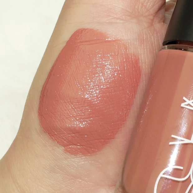 NARS ナーズ インセイシャブルリキッドブラッシュ 05917 QUÉ CALOR（ダスティローズ）