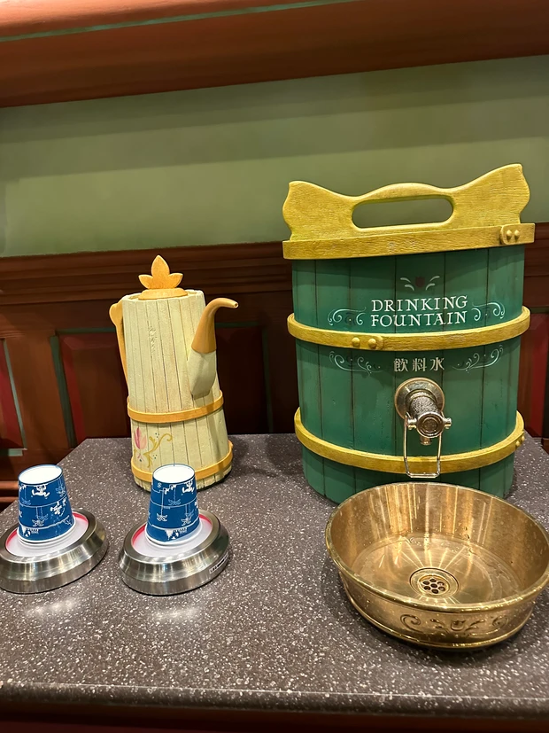 ディズニーシー新エリアファンタジースプリングスに行ってきたよ!現地レポート(2)レストランがすごかった
_6_1