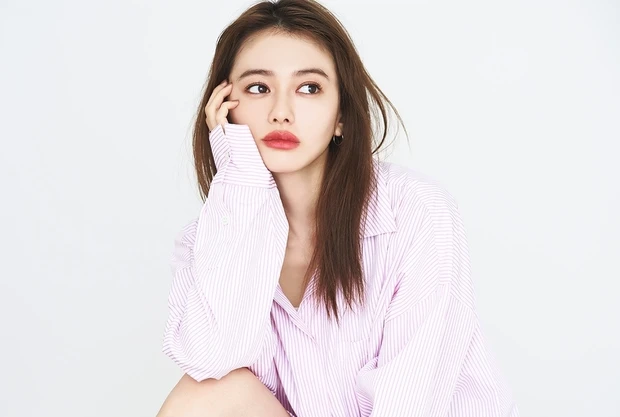 ¥1980のプチプラコスメでオルチャンリップが完成!【マキア×山本舞香×北原 果】ふわマットな唇で韓国っぽな美人顔