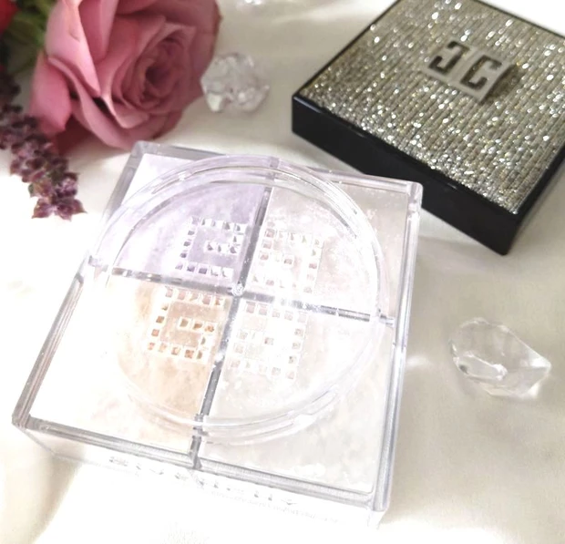 【クリスマスコフレ】パケのキラキラも美しい!やっぱりジバンシイのパウダーが良すぎる件。_2_1