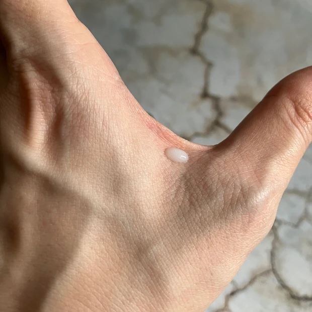 【ディオール】目元&ほうれい線にも！まるで塗る美容医療と言われる、「ヒアルロン酸補充」美容液【カプチュールトータル ヒアルショット】_6