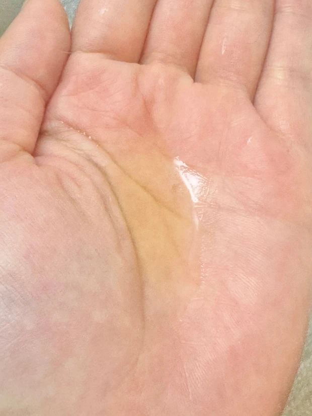 スキンビューティ　ファーストグロウエッセンス　ビタミンC美容液　リポc