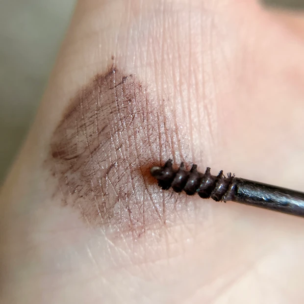 フジコ 麗しマスカラ スウォッチ