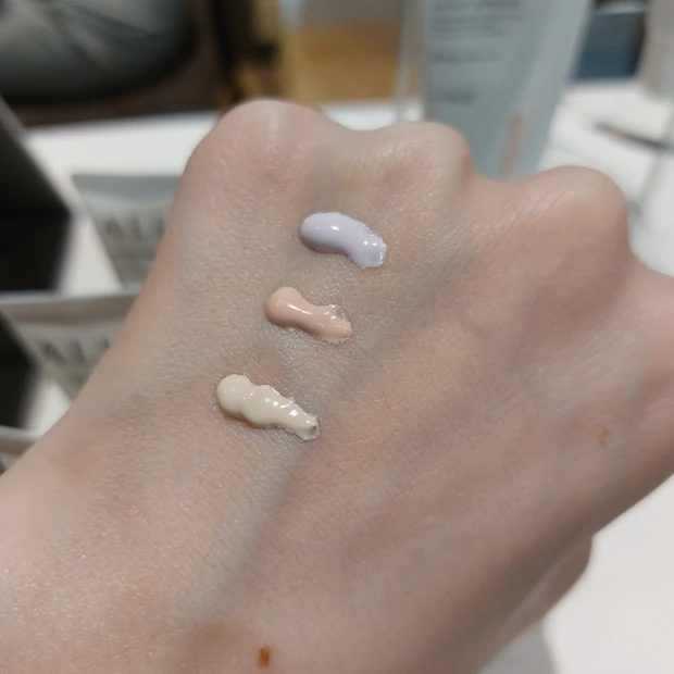 カラーチューニングUV 色比較