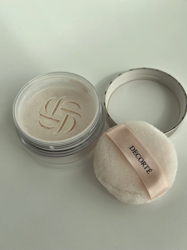 コスメデコルテ ルース パウダー パフ