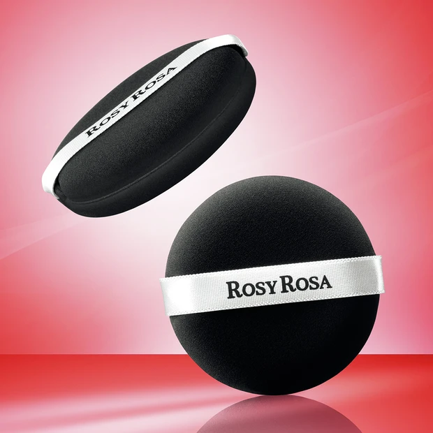 メガヒット中！ ロージーローザのマルチファンデパフでうっとりなめらか仕上…