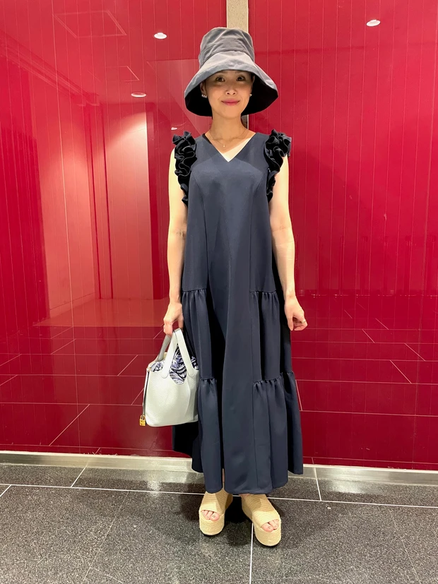 pink trick(ピンクトリック)  完全遮光ツバ広ハットのコーデ①