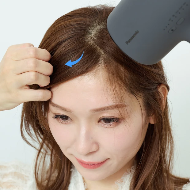 前髪割れ 直し方 ドライヤー パナソニック 左右にドライ 右