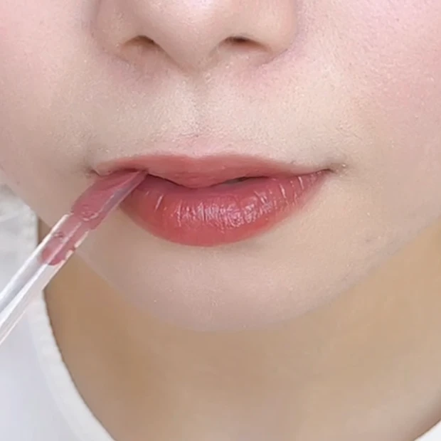 【令和版】男女問わず絶対モテる！プチプラリップグロス3選♡_4_2